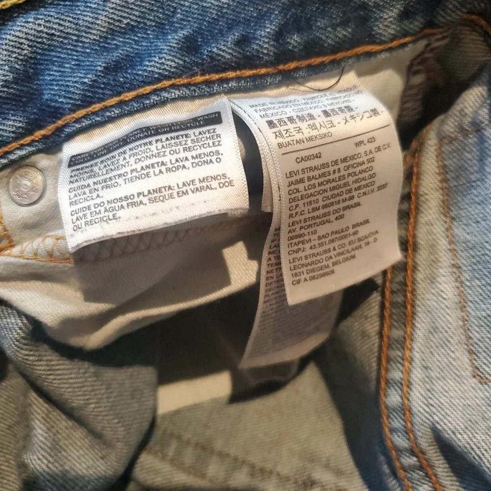 Levi's Size 36x30 550 Denim Jeans‎ Zip Fly Relaxed Fit Medium Wash Light Wear B2